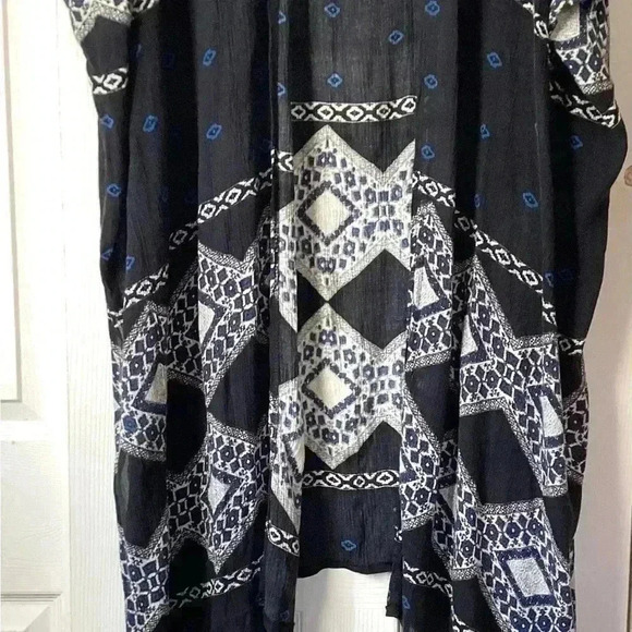 Tokyo Darling Kimono Women Size M Black Open Front Geometric Print Short Sleeves - Picture 2 of 7